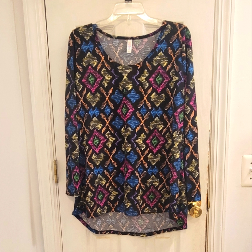 LuLaRoe Lynnae Top XL